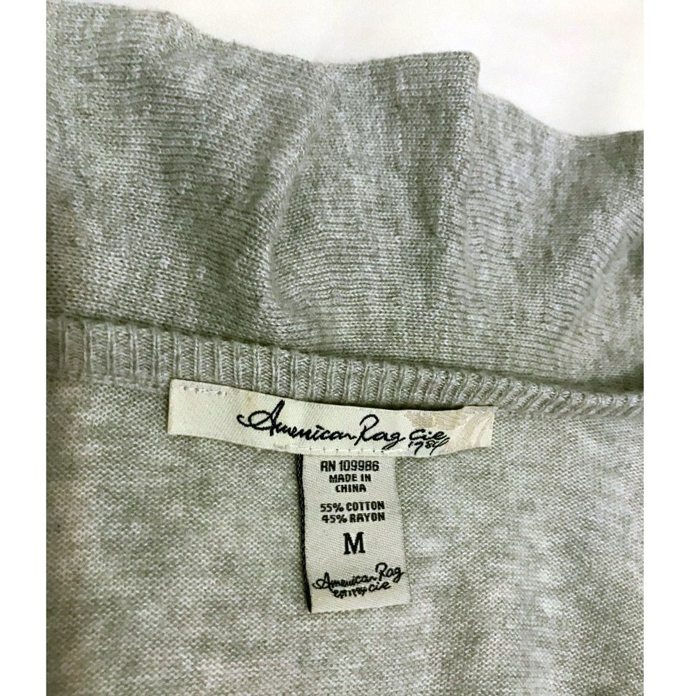 American Rag Ruffle Cardigan Sweater Size M - Picture 4 of 6